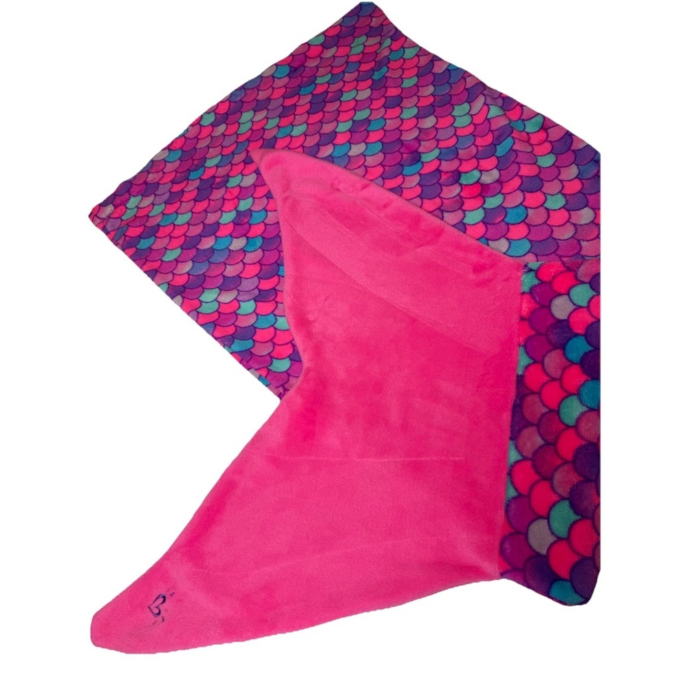 Justice Mermaid Tail Plush Blanket Sleeping Bag Pink Purple‎ Scales 28x62"